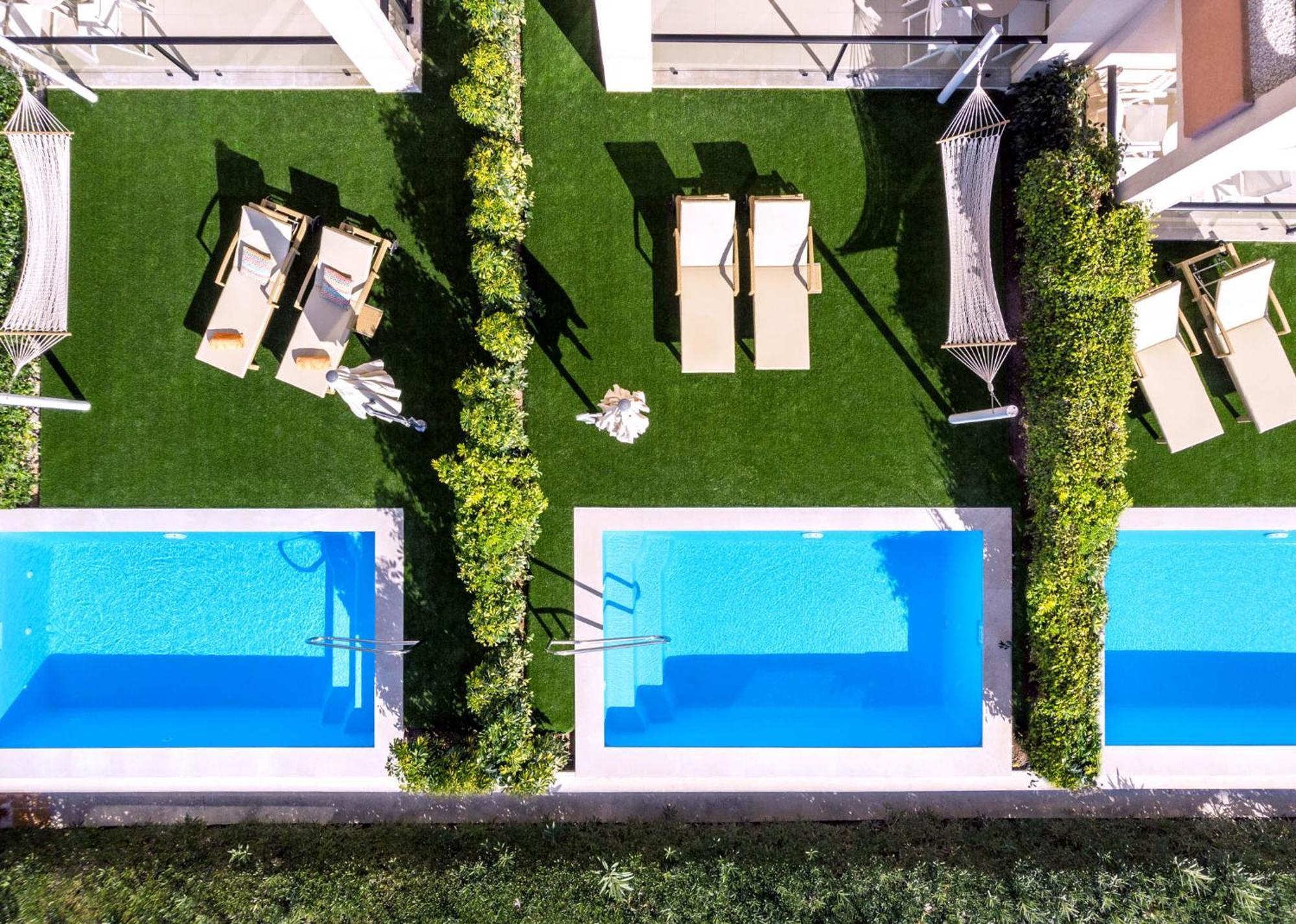 Apartment Private Pool Selection Club